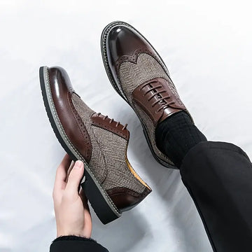 Men’s Tweed Oxford Brogues – Classic Almond Wingtip Lace-Up Shoes